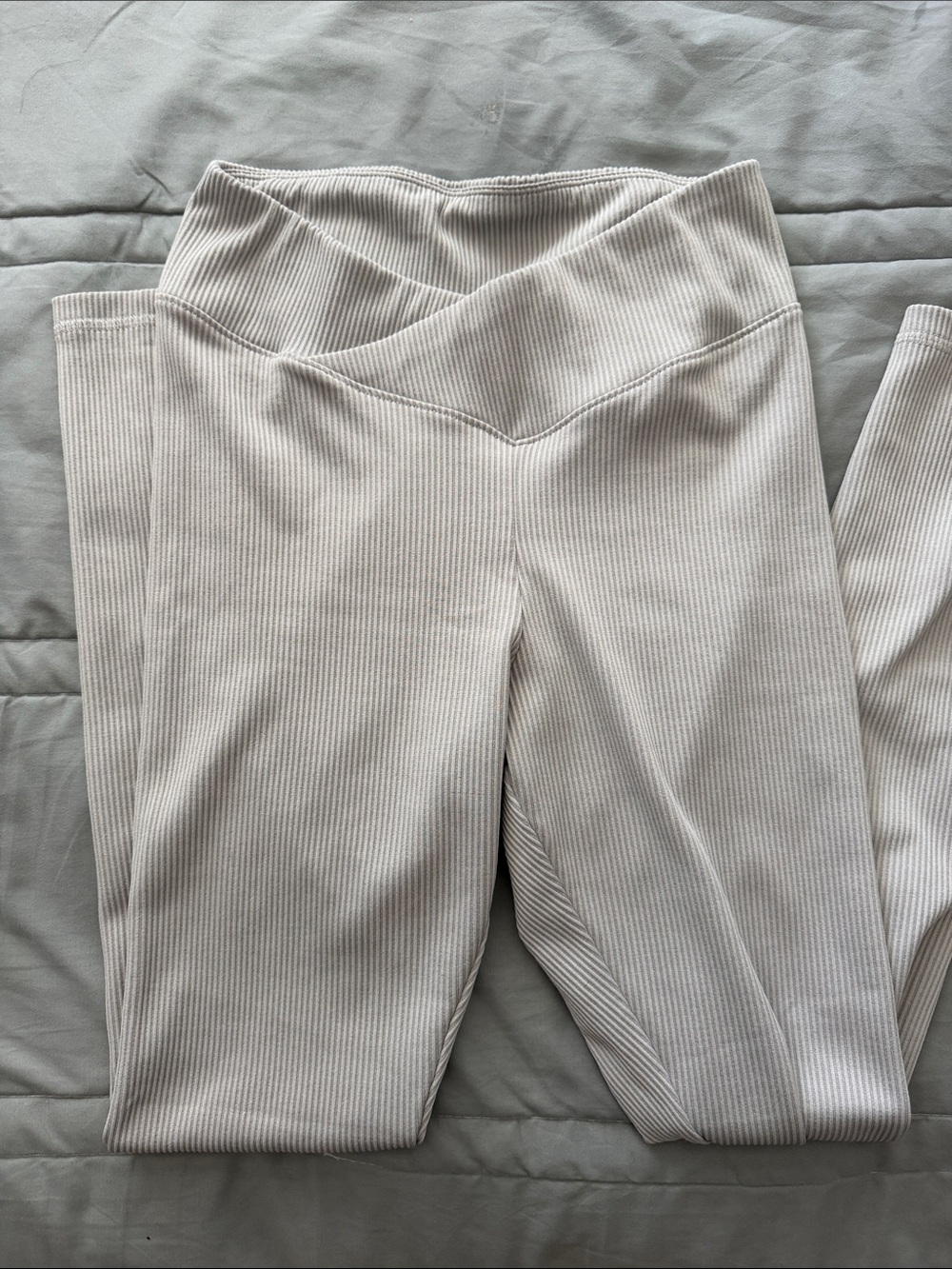 High-Waist Ribbed Leggings in Light Beige